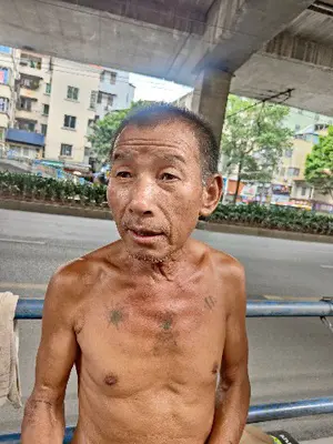 贺英翁/李晓盐