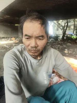 伍栋平
