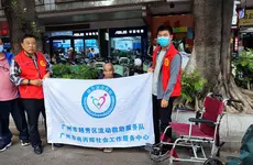 越秀救助队倾力相助，实现流浪长者返乡愿望
