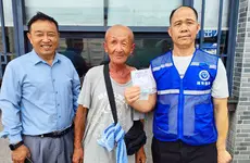 跨省联动助流浪老人返乡：漂泊二十载终迎温暖归途